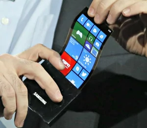LG et Samsung dévoileraient chacun un terminal à écran incurvé en octobre